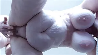 Slutty Lady uwiodła kuzyna na darmowe filmy pofno dziki seks z dużą ilością pozycji