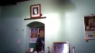 Słuchał faceta w okularach i darmowe filmy poeno dał mu szansę przelecieć się