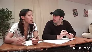 Busty dziewczyna w pończochach namiętnie przybity BF darmowe filmiki xxx