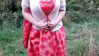 Busty brunetka gotowa darmowe filmy por o się pieprzyć z dwoma partnerami
