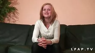 Dwie niegrzeczne Brunetki umiejętnie cieszą się filmy xxx wibratorem w seksie